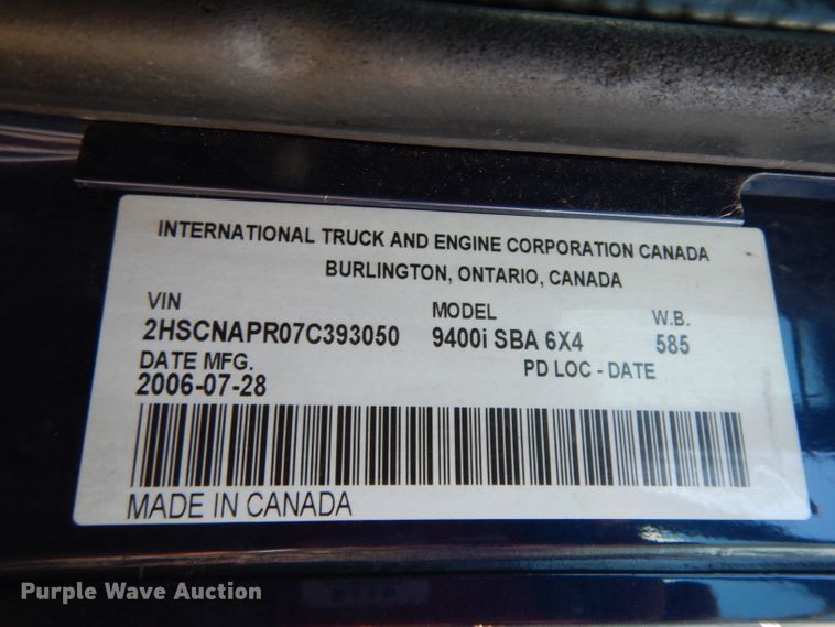 image for item DG6875 2007 International 9400i  semi truck