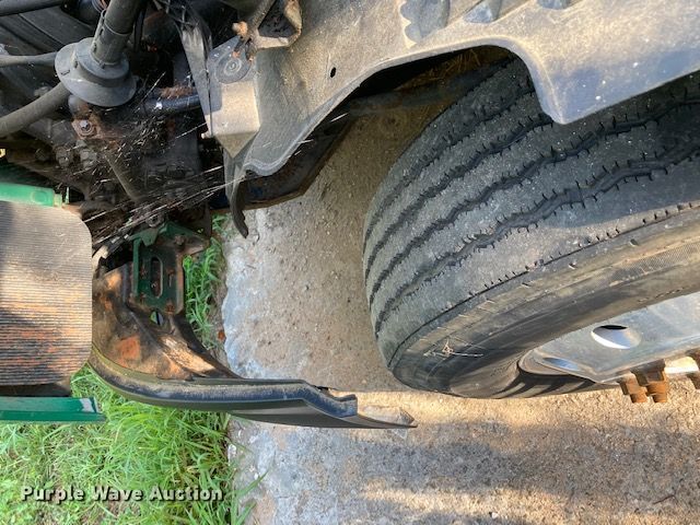 image for item DG6876 2009 Volvo VN Series  semi truck