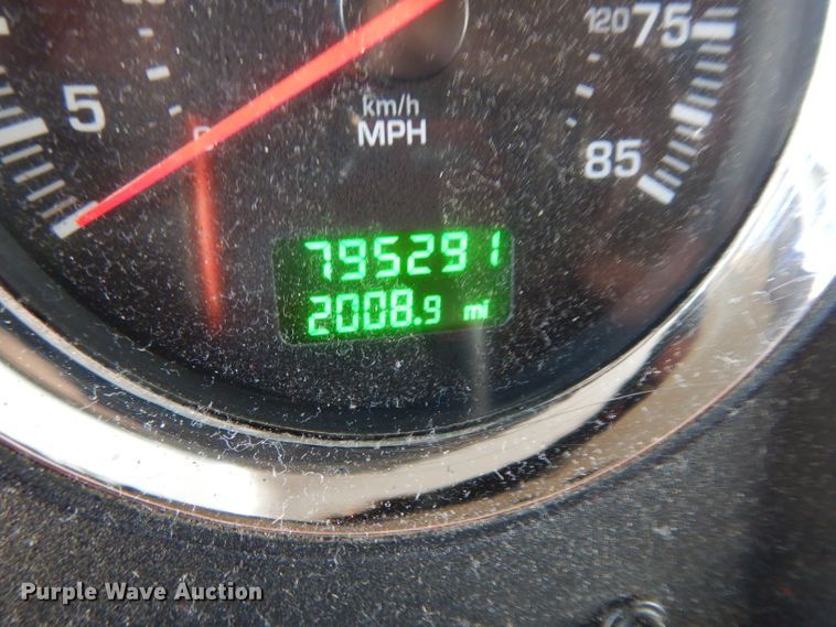 image for item DG6877 2011 Kenworth T660  semi truck