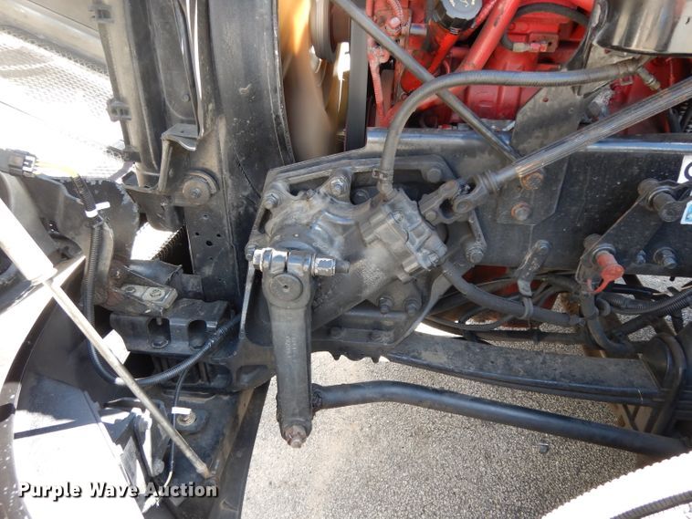 image for item DG6877 2011 Kenworth T660  semi truck