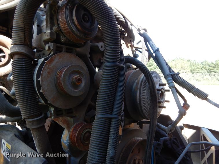 image for item DG6878 2006 Peterbilt 387  semi truck