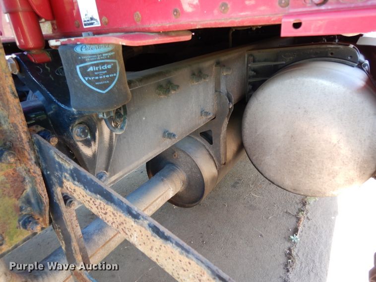 image for item DG6878 2006 Peterbilt 387  semi truck