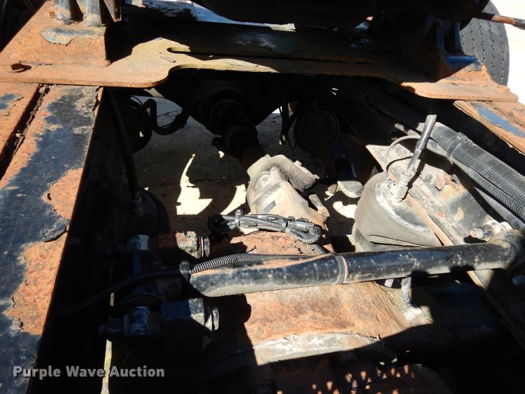 image for item DG6878 2006 Peterbilt 387  semi truck