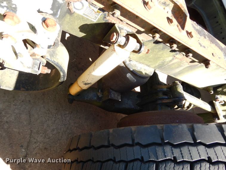 image for item DG6878 2006 Peterbilt 387  semi truck