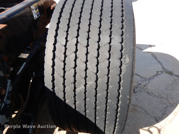 image for item DG6878 2006 Peterbilt 387  semi truck