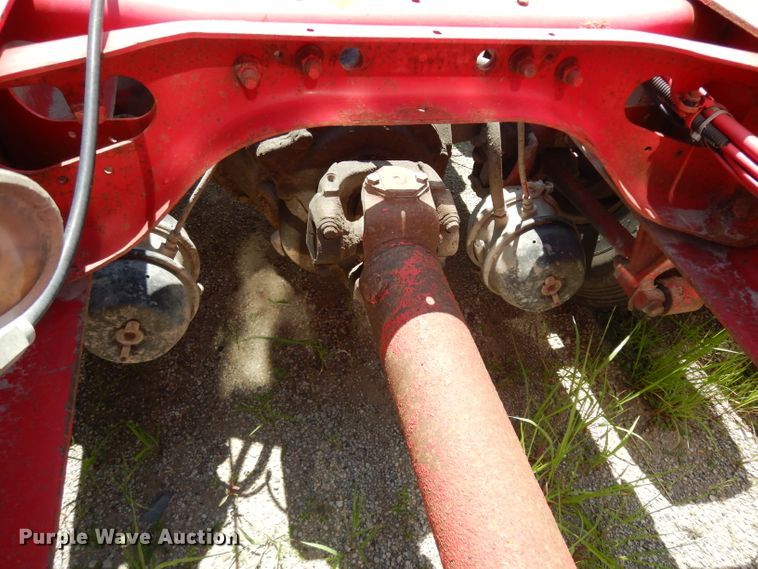 image for item DG6970 1996 International 9400  semi truck