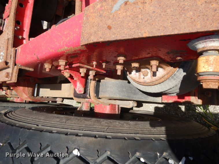 image for item DG6970 1996 International 9400  semi truck