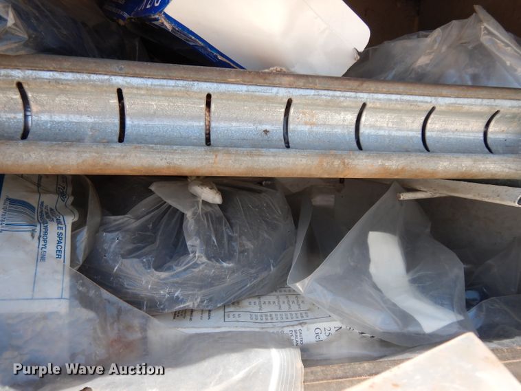 image for item DG6974 2001 GMC C7500  bucket truck