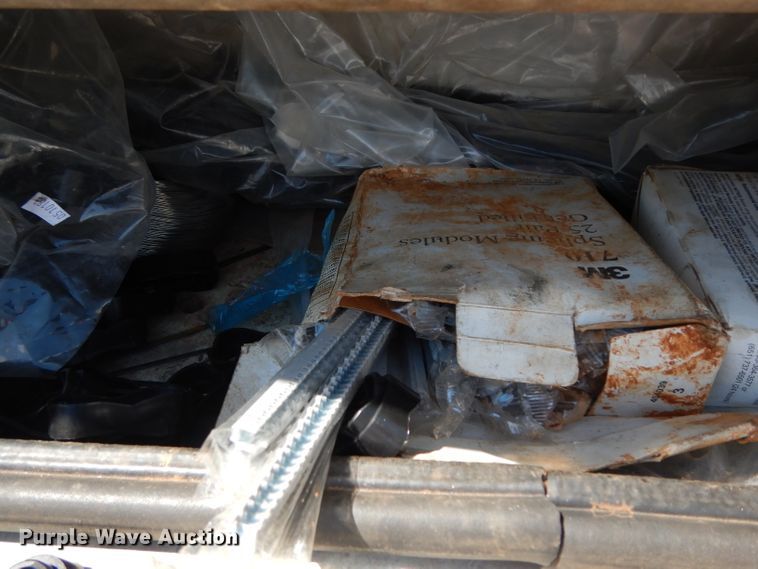 image for item DG6974 2001 GMC C7500  bucket truck