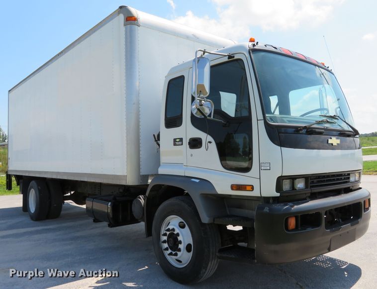 image for item DH1139 2007 Chevrolet T7500  box truck