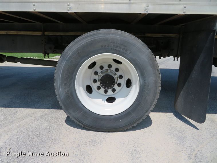 image for item DH1139 2007 Chevrolet T7500  box truck