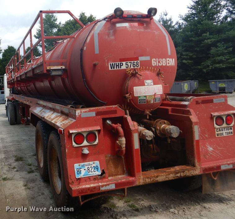 image for item DH5160 2005 VE Enterprises EV-130 vacuum trailer