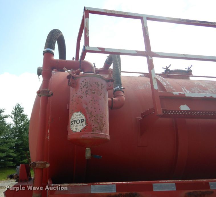 image for item DH5160 2005 VE Enterprises EV-130 vacuum trailer