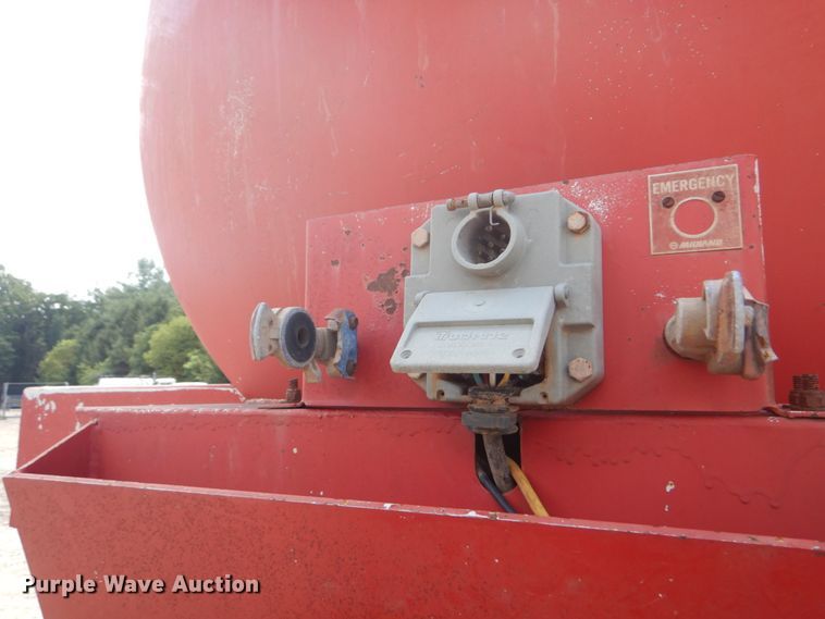 image for item DH5160 2005 VE Enterprises EV-130 vacuum trailer