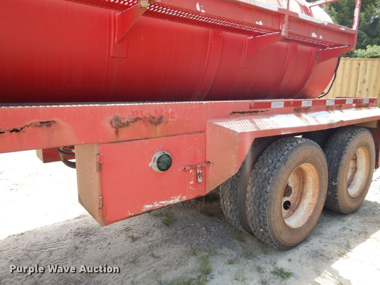 image for item DH5160 2005 VE Enterprises EV-130 vacuum trailer