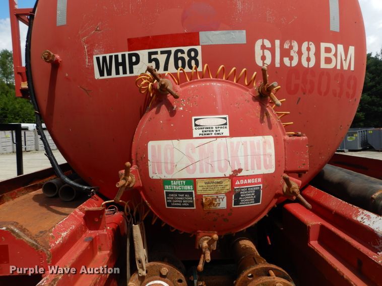 image for item DH5160 2005 VE Enterprises EV-130 vacuum trailer