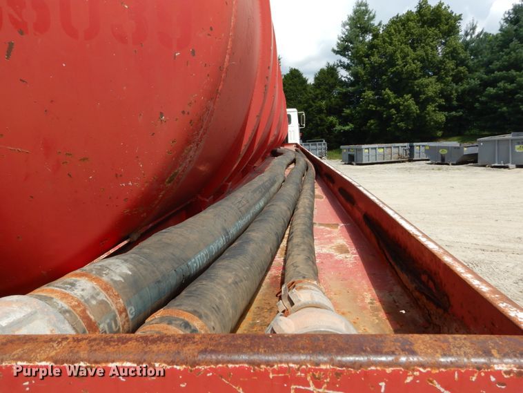 image for item DH5160 2005 VE Enterprises EV-130 vacuum trailer