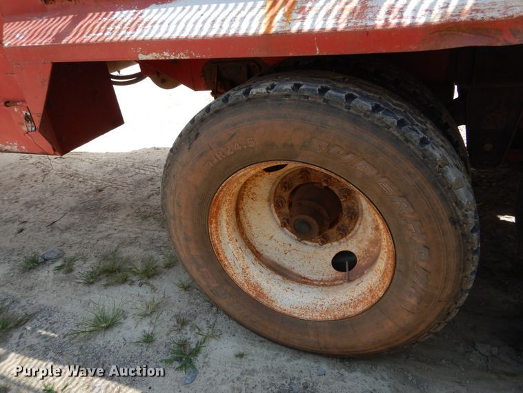 image for item DH5160 2005 VE Enterprises EV-130 vacuum trailer