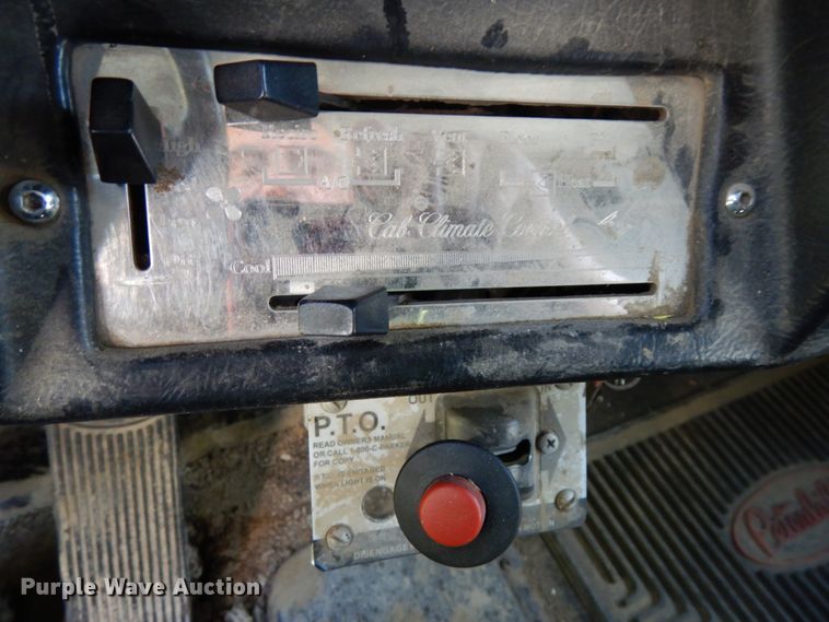 image for item DH6591 1993 Peterbilt 379  semi truck