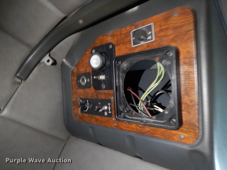 image for item DH6591 1993 Peterbilt 379  semi truck