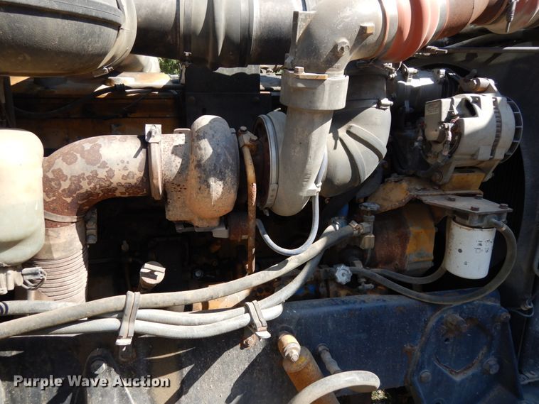 image for item DH6591 1993 Peterbilt 379  semi truck