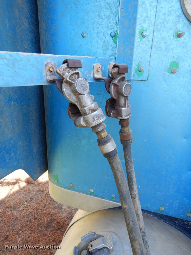 image for item DH6591 1993 Peterbilt 379  semi truck