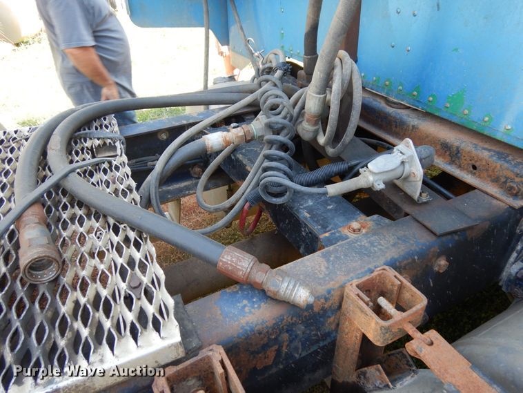 image for item DH6591 1993 Peterbilt 379  semi truck