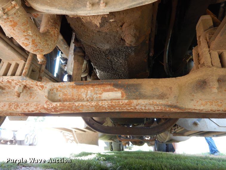 image for item DH6591 1993 Peterbilt 379  semi truck