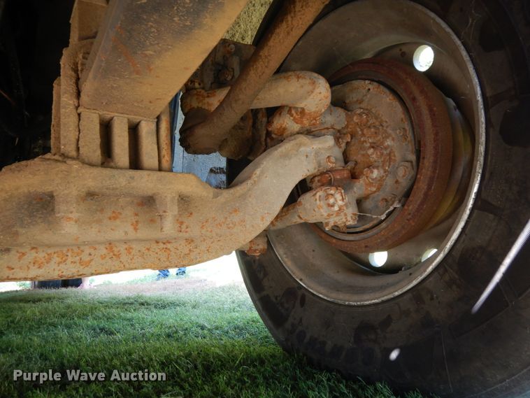 image for item DH6591 1993 Peterbilt 379  semi truck