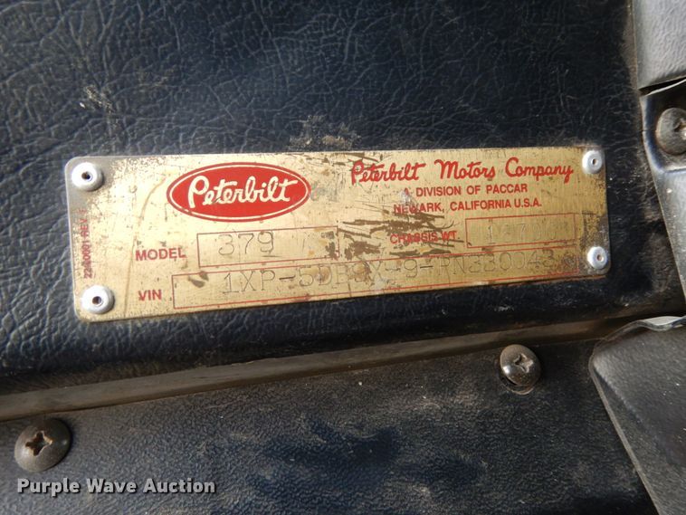 image for item DH6591 1993 Peterbilt 379  semi truck