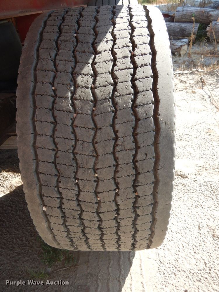 image for item DH6596 2018 Puma TD2350 side dump trailer