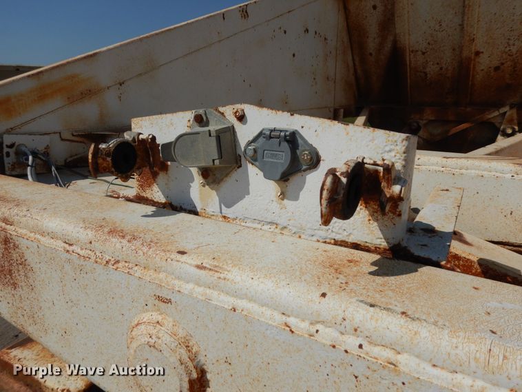image for item DH6599 1993 Ranch 20423 bottom dump trailer