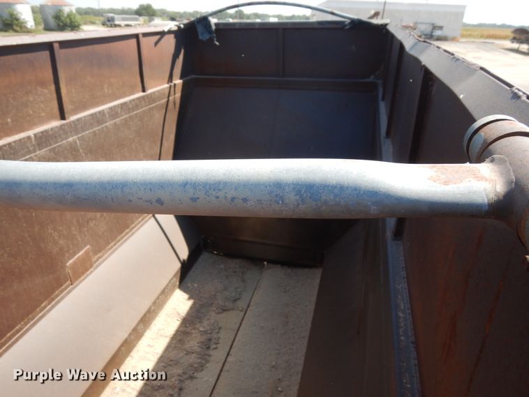 image for item DH6599 1993 Ranch 20423 bottom dump trailer