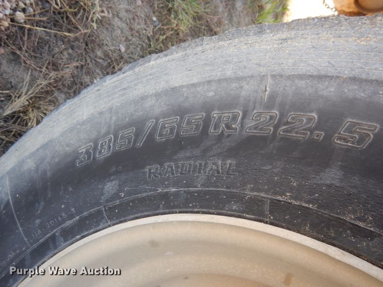 image for item DH6599 1993 Ranch 20423 bottom dump trailer