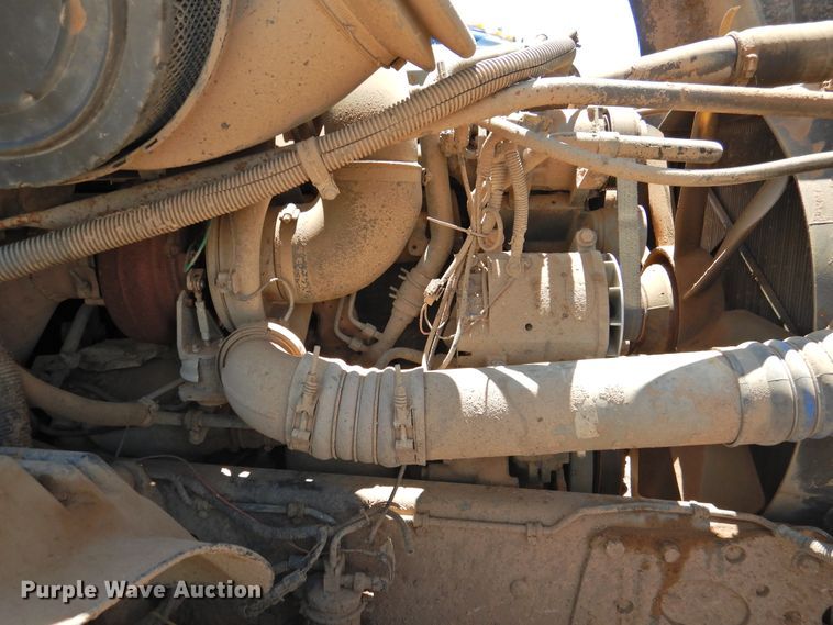 image for item DI0209 2006 Freightliner ST120 semi truck