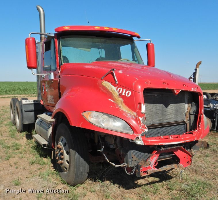 image for item DI0237 2009 International ProStar Premium  semi truck