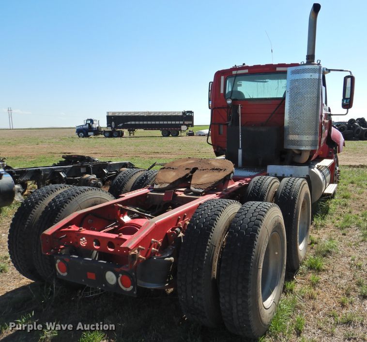 image for item DI0237 2009 International ProStar Premium  semi truck