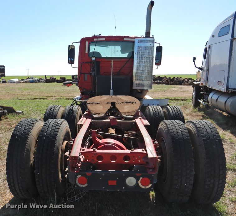 image for item DI0237 2009 International ProStar Premium  semi truck