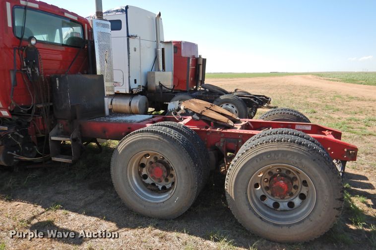 image for item DI0237 2009 International ProStar Premium  semi truck