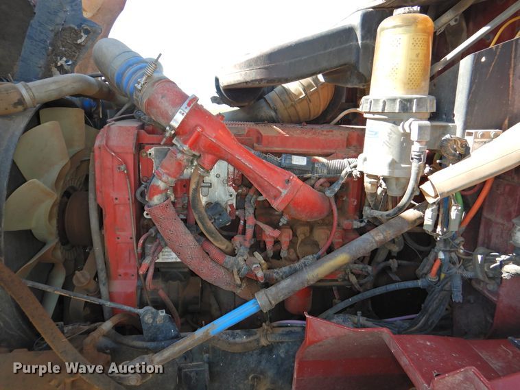 image for item DI0239 2007 International 9400i SBA  semi truck