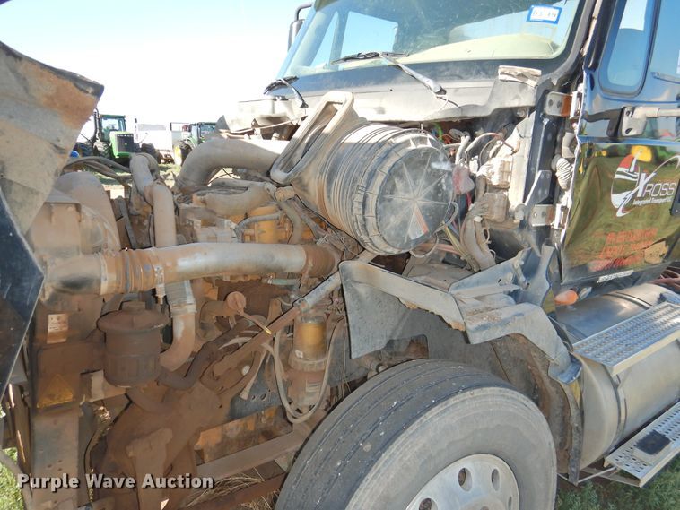 image for item DI0241 2011 International ProStar Premium  semi truck