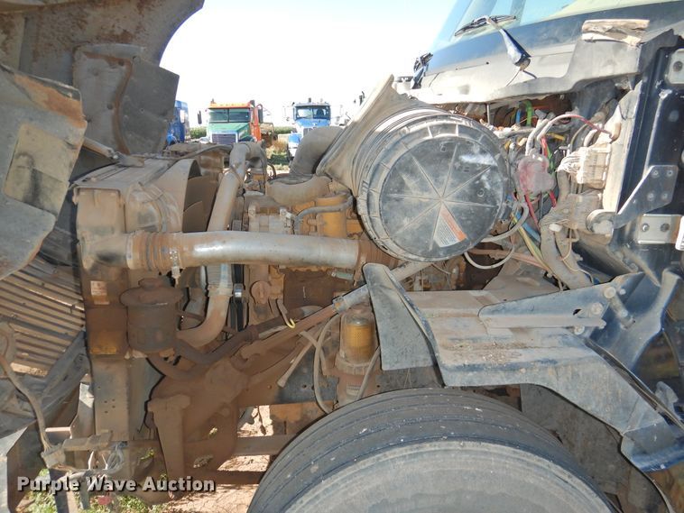 image for item DI0241 2011 International ProStar Premium  semi truck