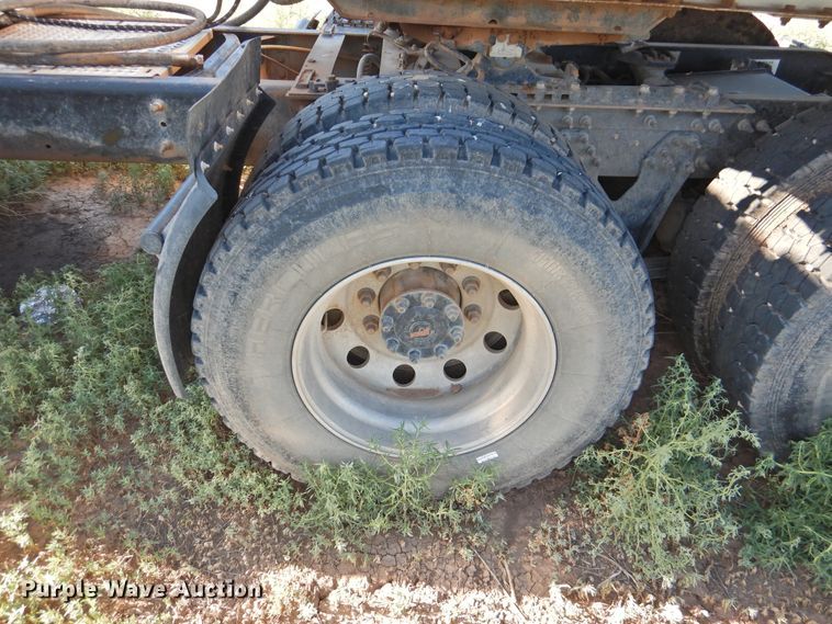 image for item DI0241 2011 International ProStar Premium  semi truck