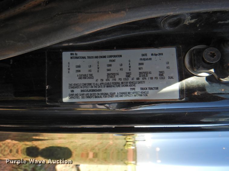 image for item DI0241 2011 International ProStar Premium  semi truck