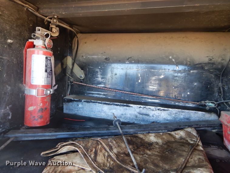 image for item DI8263 1987 International COF9670  semi truck