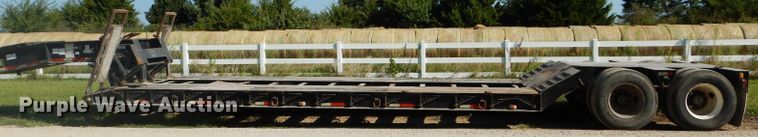 image for item DI8265 2006 Witzco RG35 lowboy equipment trailer