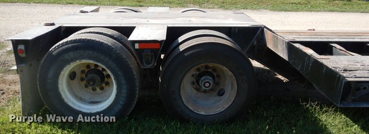 image for item DI8265 2006 Witzco RG35 lowboy equipment trailer