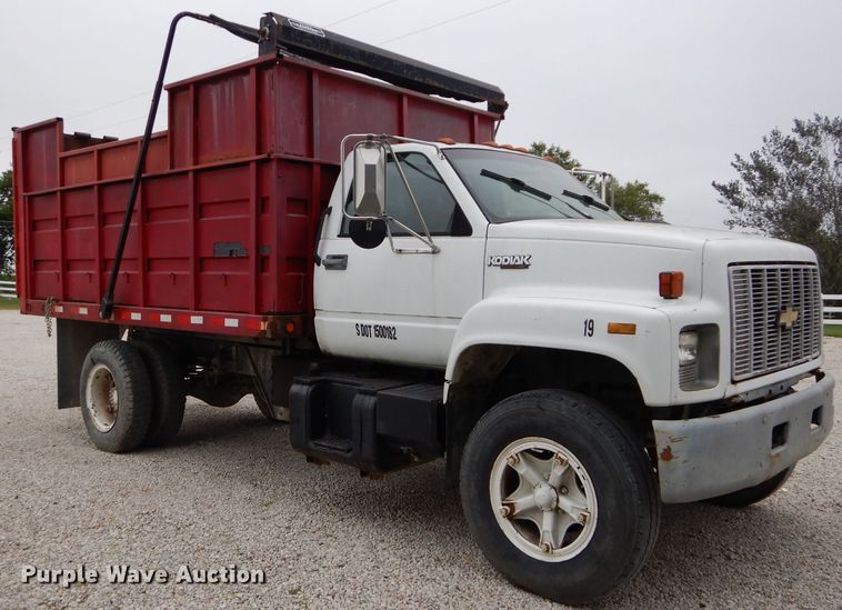 image for item DI8269 1994 Chevrolet Kodiak  dump truck