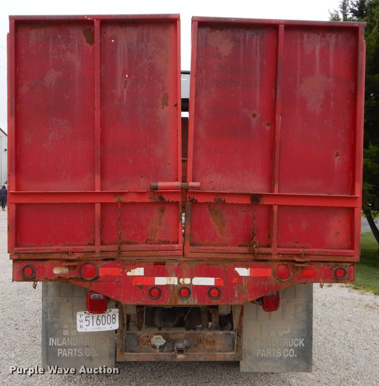 image for item DI8269 1994 Chevrolet Kodiak  dump truck