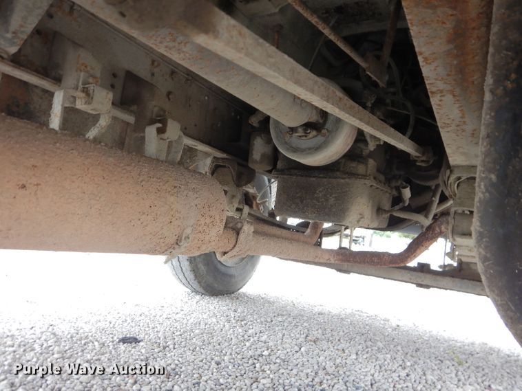 image for item DI8269 1994 Chevrolet Kodiak  dump truck